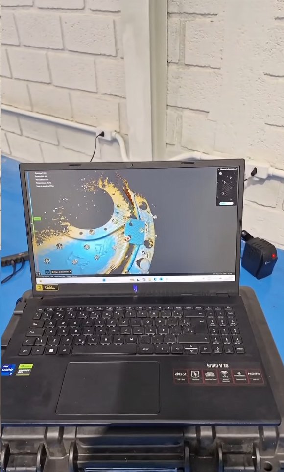 Visualização de malha e superfícies de uma carcaça industrial em software